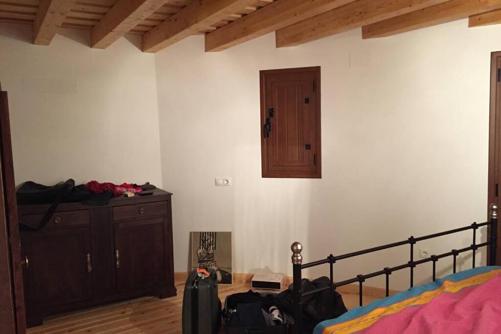Casa Con Encanto En Poyales Del Hoyo Екстериор снимка