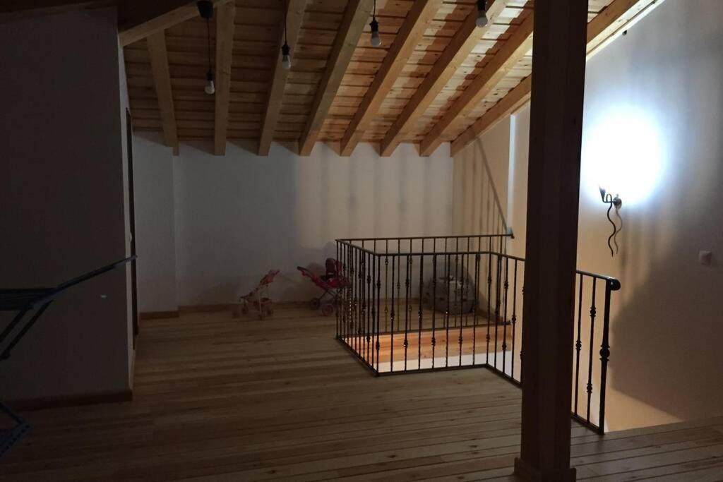 Casa Con Encanto En Poyales Del Hoyo Екстериор снимка