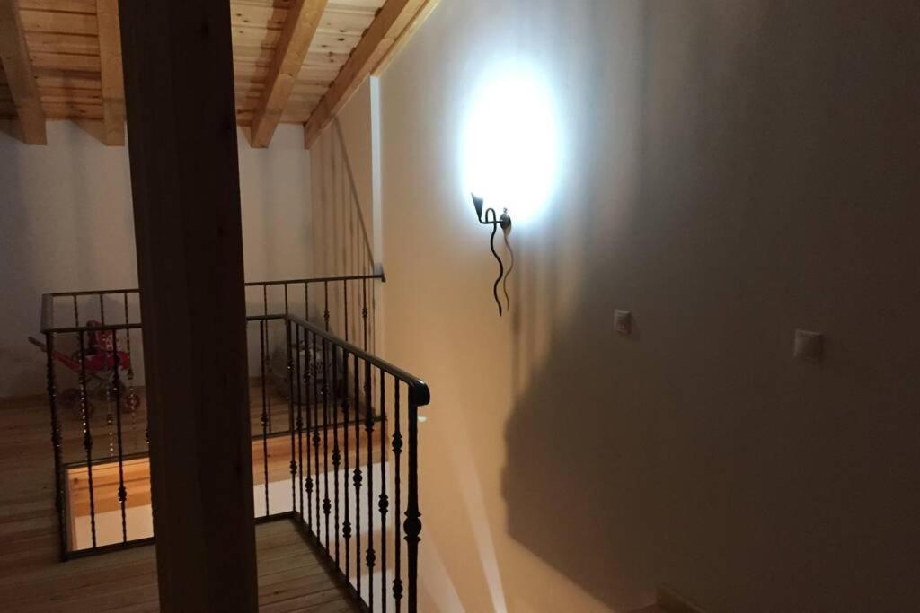 Casa Con Encanto En Poyales Del Hoyo Екстериор снимка